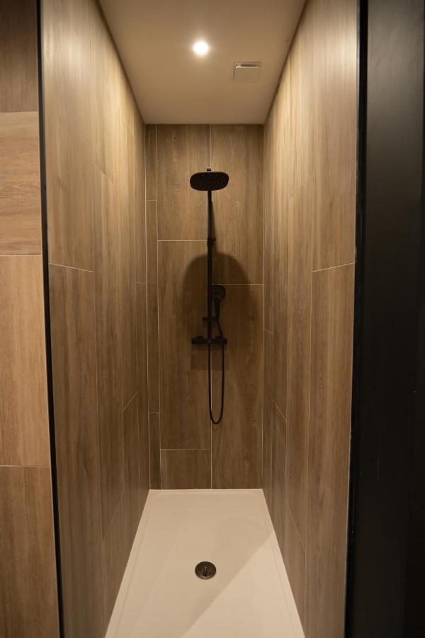 Appartement Capsule Japon - Jacuzzi - Netflix & Ecran Cinema - Xbox à Trith-Saint-Leger Extérieur photo