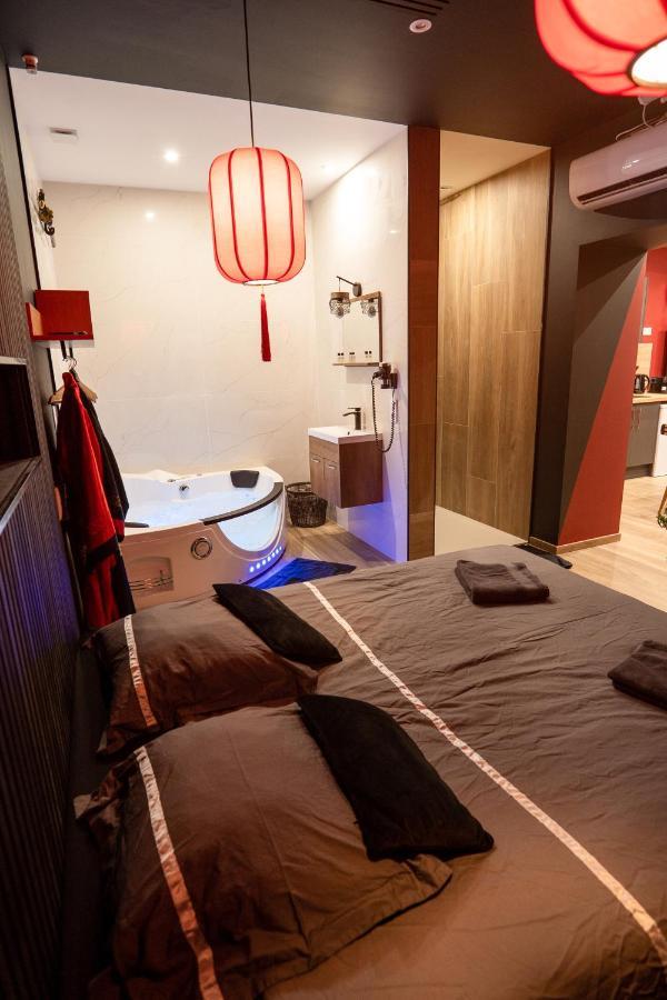 Appartement Capsule Japon - Jacuzzi - Netflix & Ecran Cinema - Xbox à Trith-Saint-Leger Extérieur photo